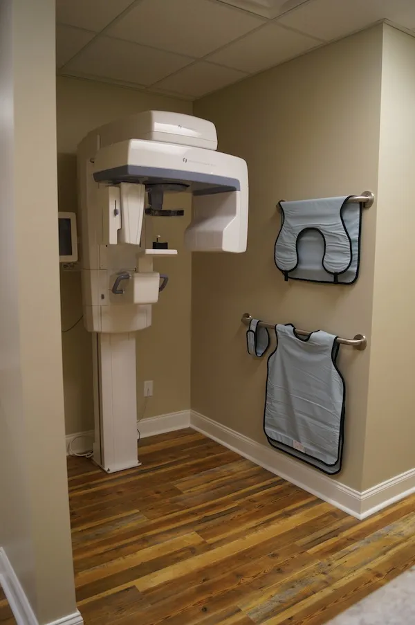 Photo of Statesboro Oral Surgery digital imagine machine