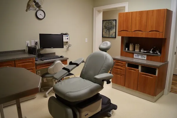 Photo of a second Statesboro Oral Surgery oral surgery suite